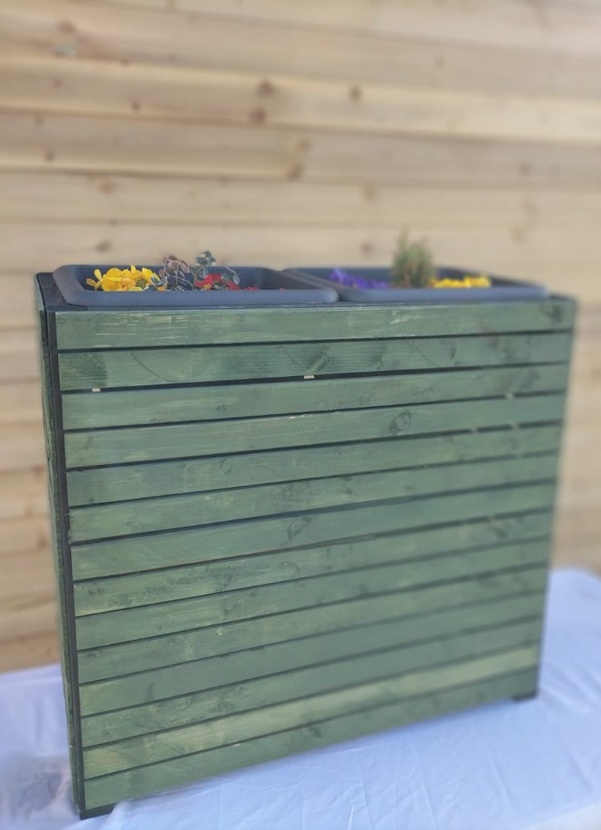 Double high planter in green
